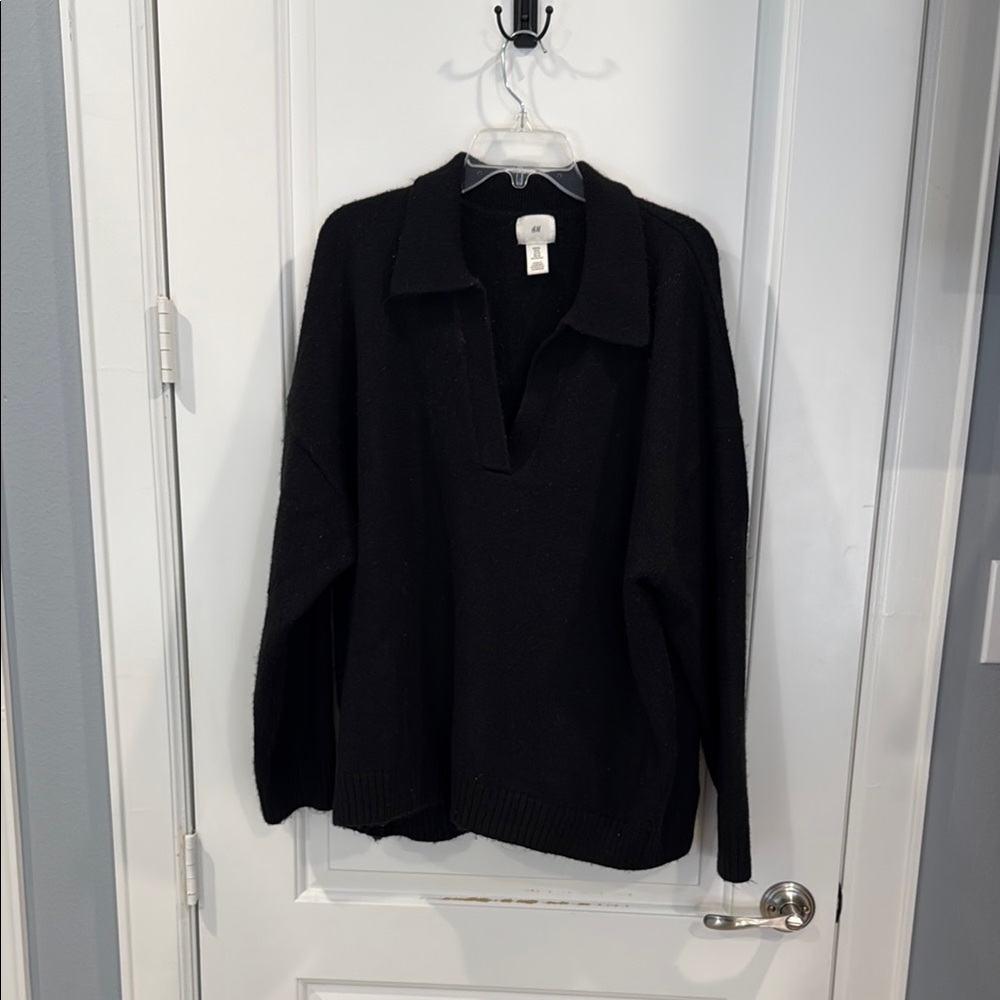 H&M - Black Women's Collared Sweater